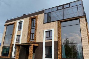 2-к квартира, 66,9 м², 1/3 эт.