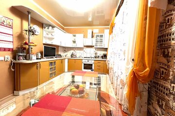 2-к квартира, 67 м², 9/9 эт.
