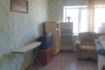 Комната, (всего 4 ком.), 100 м², 1/5 эт.