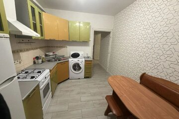 1-к квартира, 40 м², 4/9 эт.